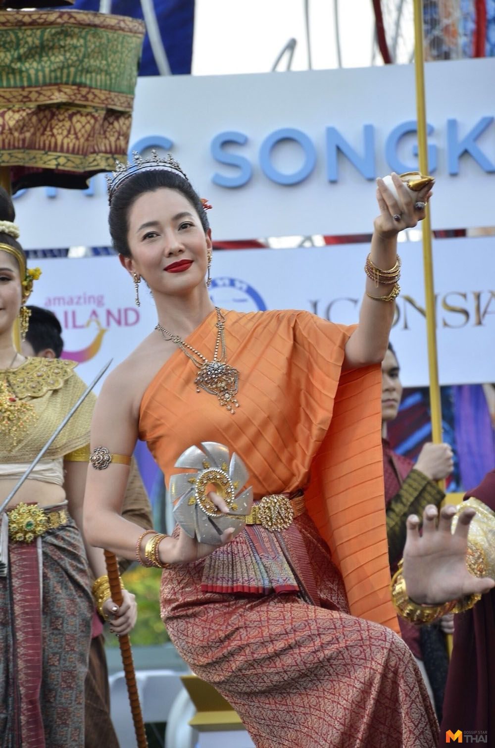 นุ่น วรนุช นางสงกรานต์
