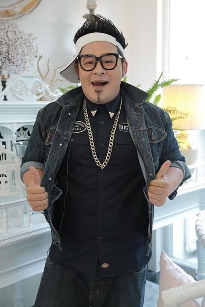 ดีเจเชาเชา