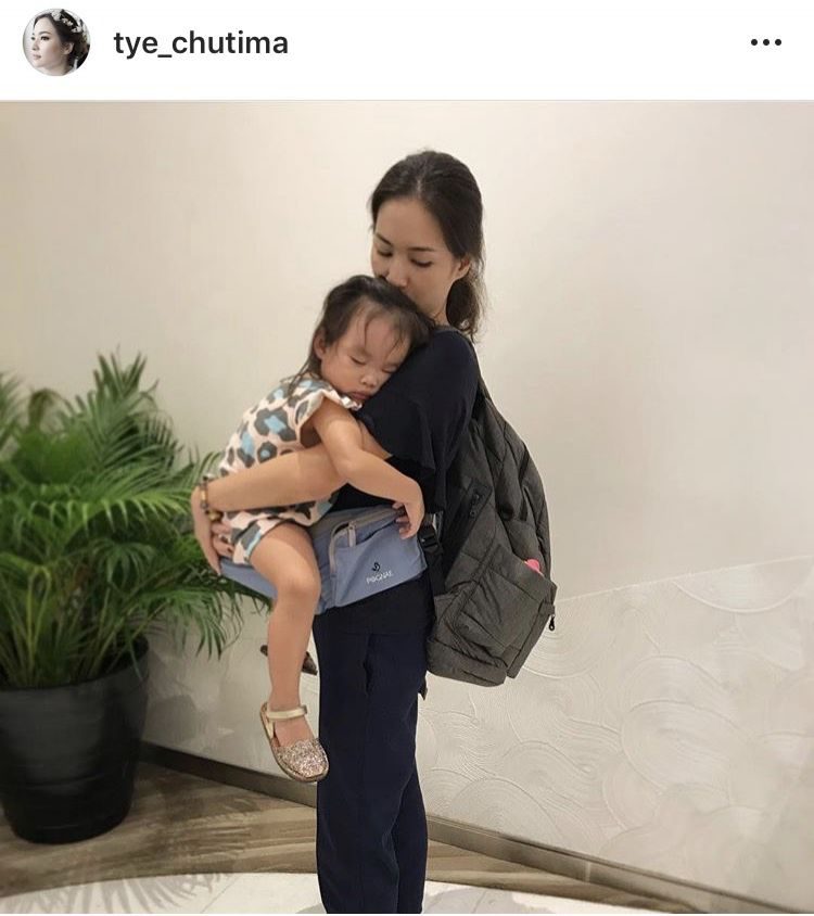 น้องพิพิม หลับคาอกแม่ต่ายเลยจ้า