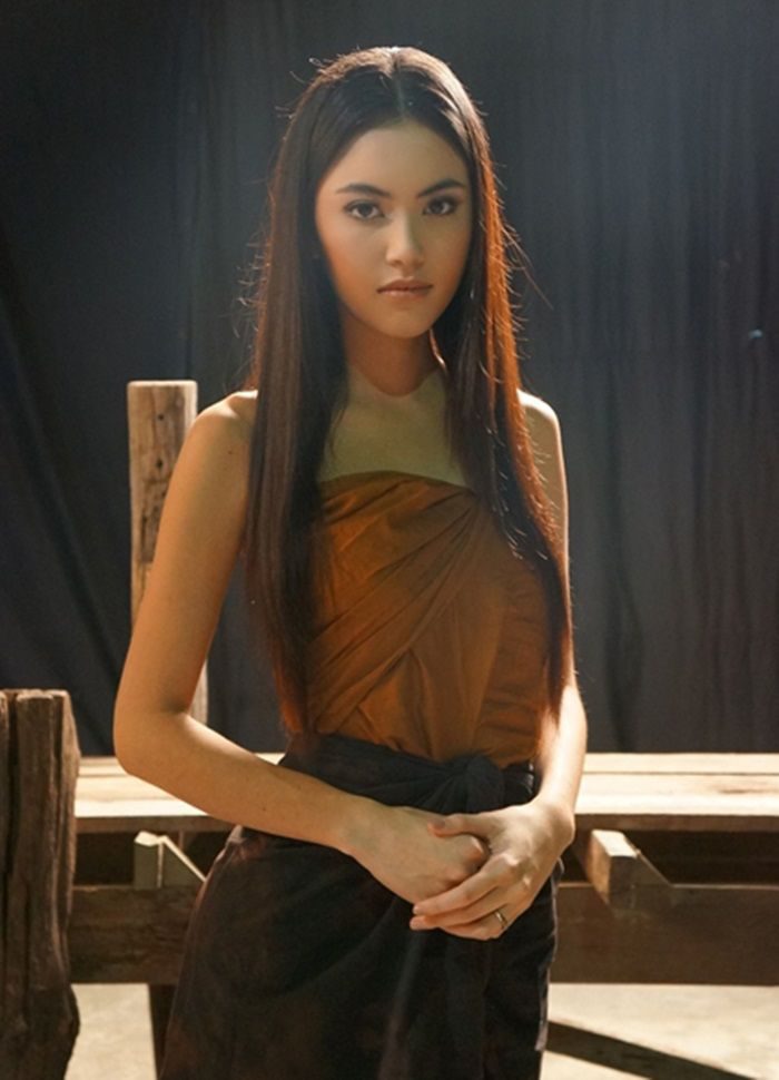 ใหม่ ดาวิกา