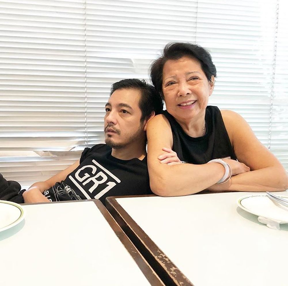 หนุ่ม ศรราม-คุณแม่