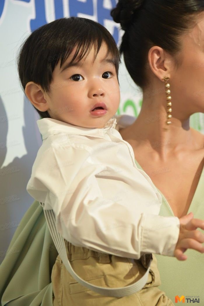 น้องอคิณ