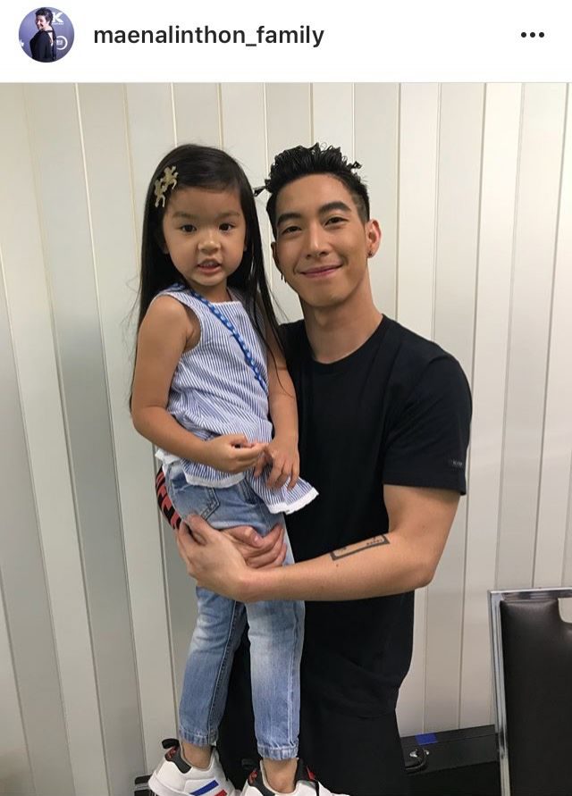 โตโน่ อุ้ม น้องมะลิ