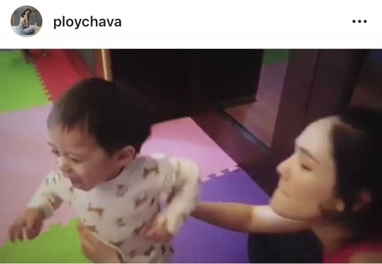 น้องสายฟ้า-แม่ชมพู่ เล่นเป่าพุงกัน