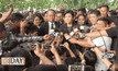 “ยิ่งลักษณ์” สร้างภาพช่วยชาวนา?