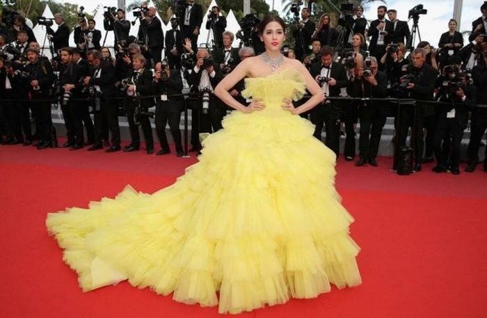 ชมพู่ อารยา พรมแดงคานส์ 2018