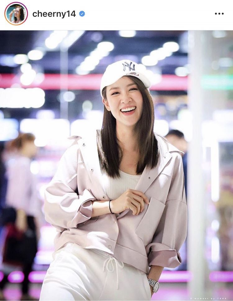 เชียร์ ฑิฆัมพร