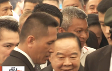 “พล.อ.ประวิตร” เปิดบ้านทำบุญ-รดน้ำสงกรานต์