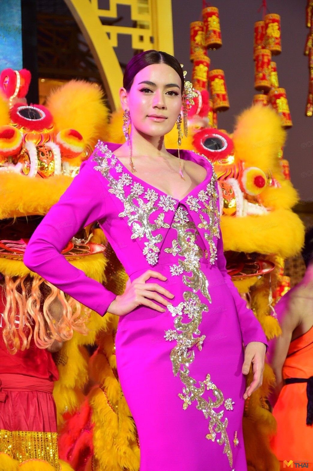 คิม คิมเบอร์ลี่ ลุคหมวยอินเตอร์ งามมาก