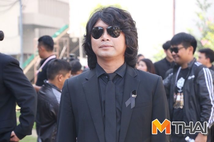 เสก โลโซ