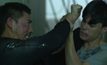 ฉากต่อสู้ในซีรีส์ “หัวใจและไกปืน”