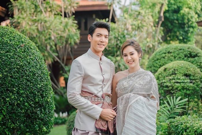 เฟิร์ส-หมู เข้าพิธีแต่งงาน