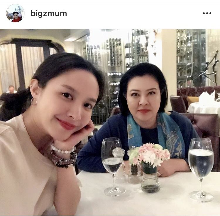 น้ำชา - คุณแม่