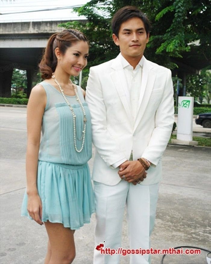 แอฟ ทักษอร - สงกรานต์