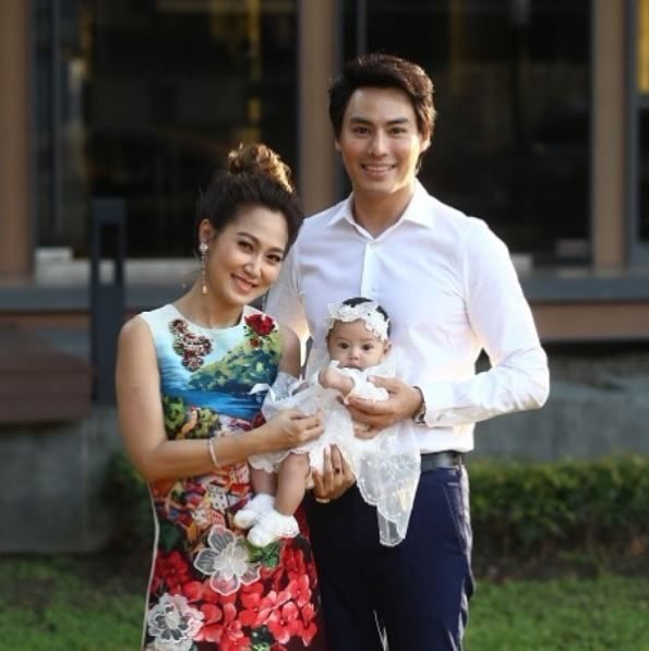 นาวินต้าร์ ครอบครัวแสนสุข