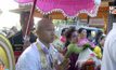 “ชนาธิป” เข้าพิธีอุปสมบททดแทนคุณพ่อ-แม่