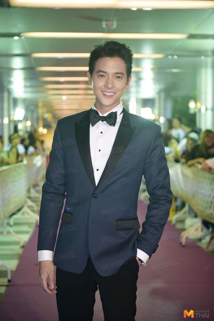 เจมส์ จิรายุ