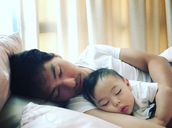 นาวินต้าร์ - น้องลูก้า หลับปุ๋ย
