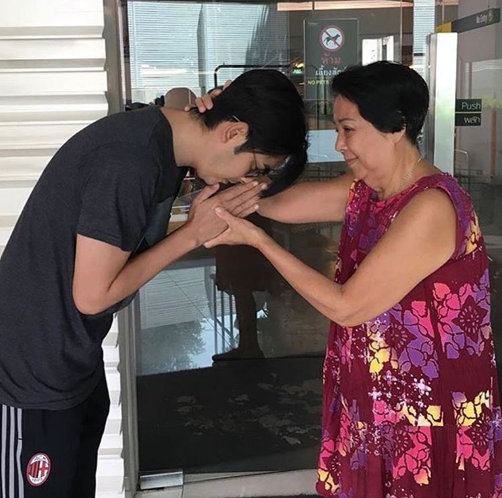 หนุ่ม ศรราม-คุณแม่