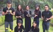 ผู้ประกาศ-นักแสดงโมโนฯ ร่วมปลูกดาวเรือง ถวาย ร.9