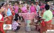 การละเล่น”ผีลอบ” สืบสานสงกรานต์ไทย-กัมพูชา