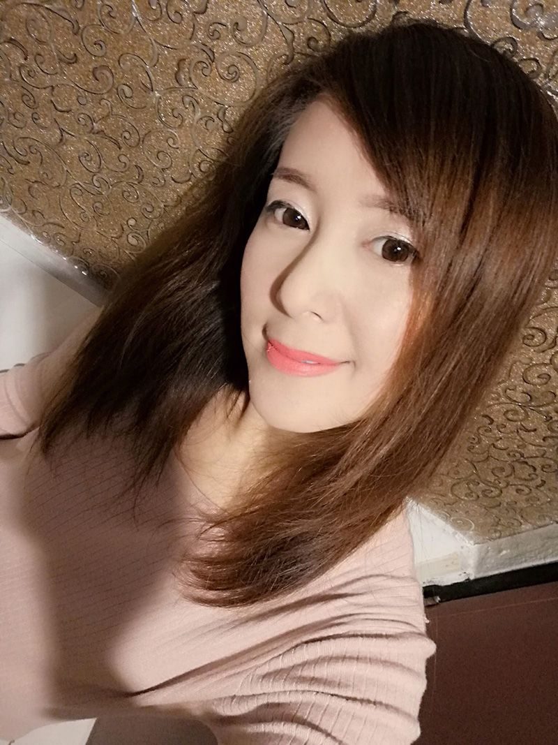 ต่าย สายธาร
