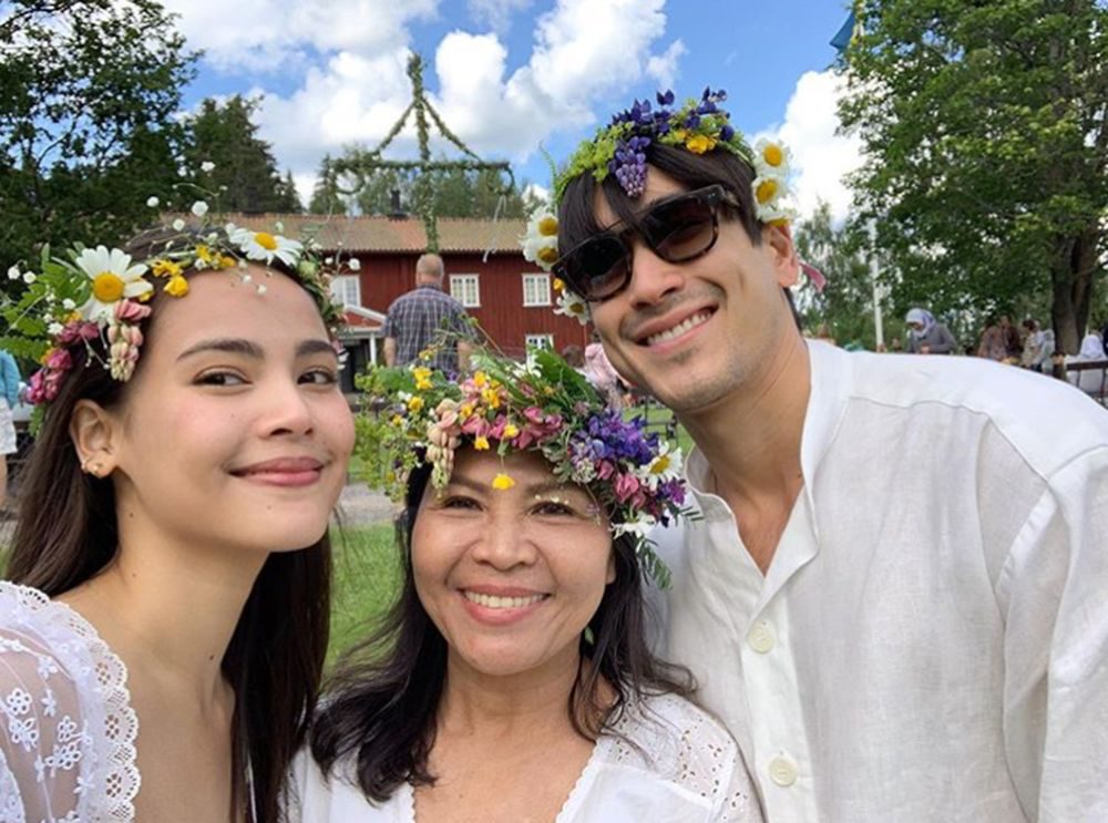 ณเดชน์ - ญาญ่า - แม่แก้ว