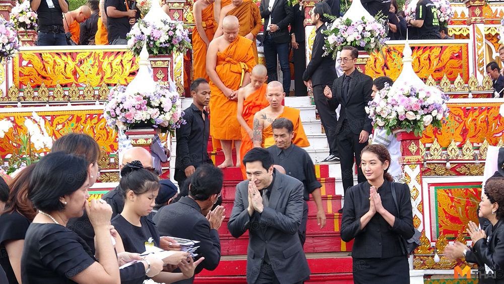 พิธีฌาปนกิจ พ่อดม ชวนชื่น