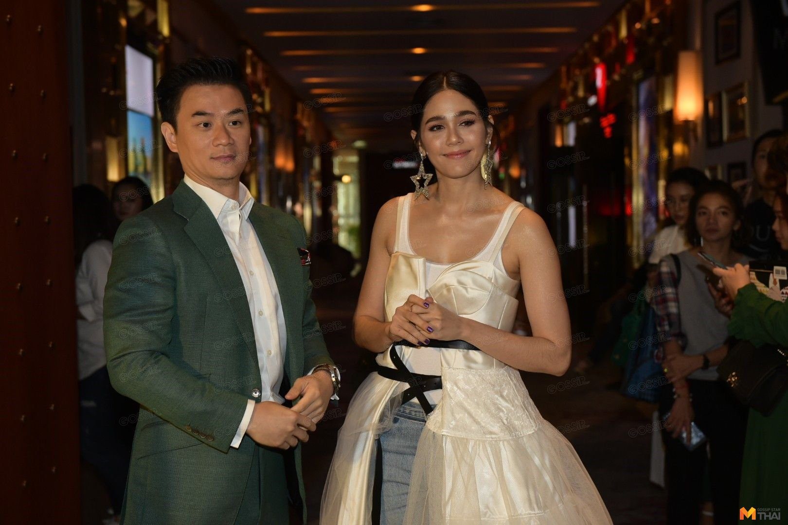 น็อต-ชมพู่ ควงออกงาน