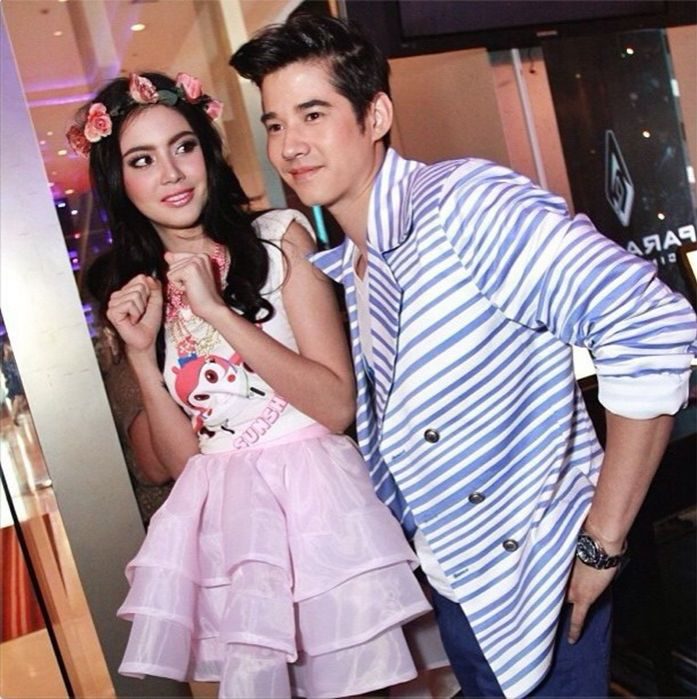 ใหม่ - มาริโอ้
