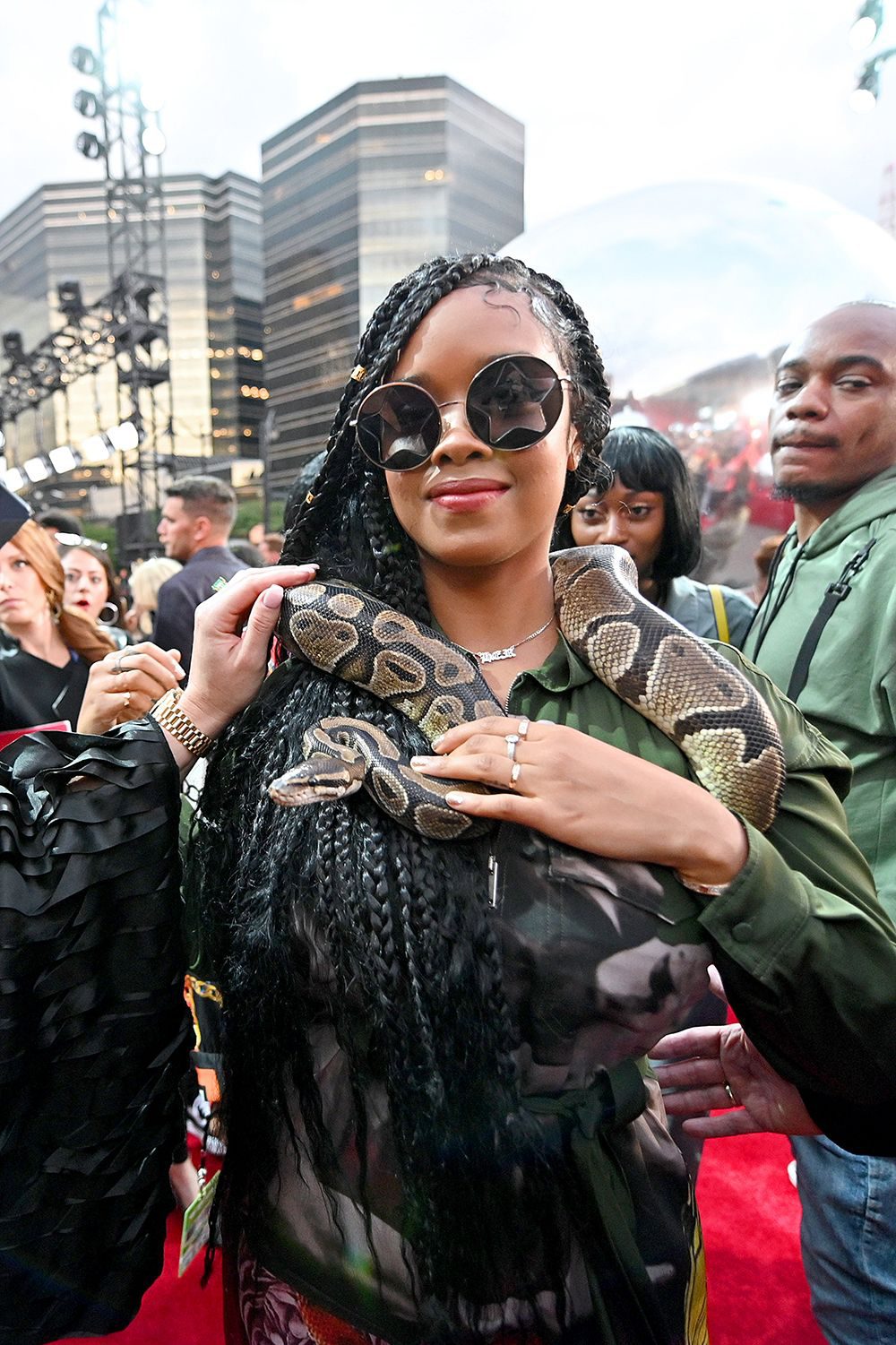 H.E.R.