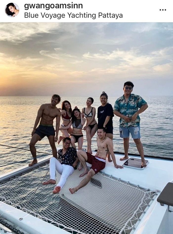 ดิว-กวาง เที่ยวทะเลกับแก๊งเพื่อน