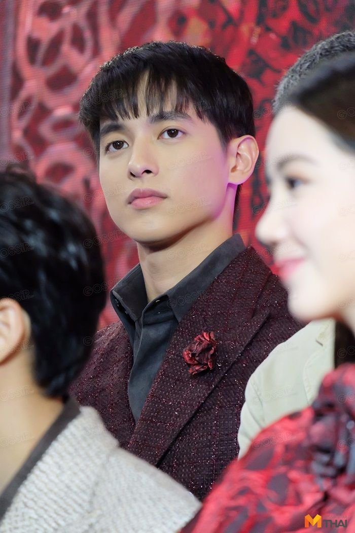 เจมส์ จิรายุ