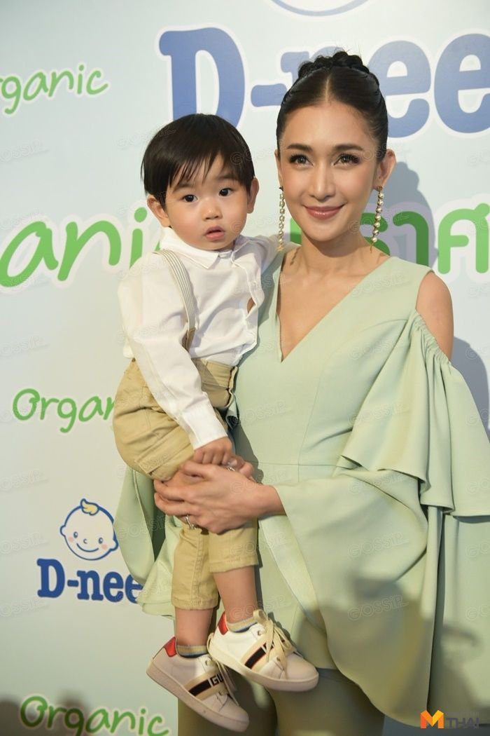 น้องอคิณ ลูกชาย เนย โชติกา