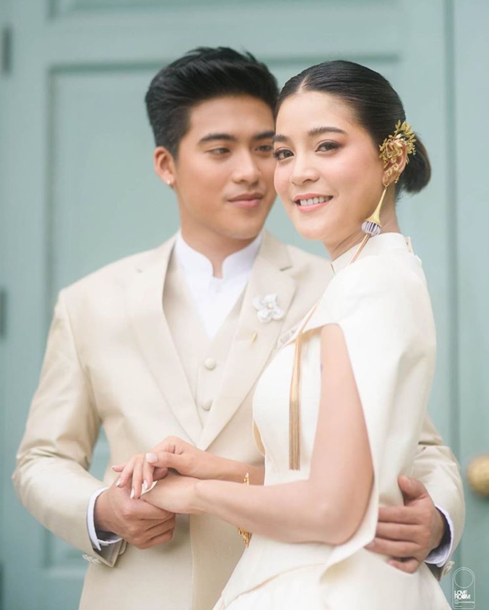 คู่ชีวิต