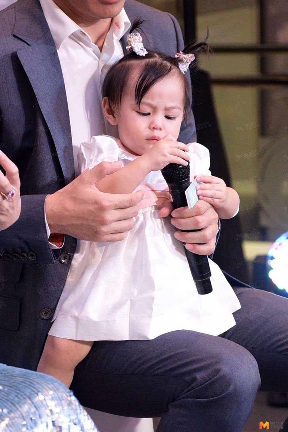 เปิดไมค์ตรงไหนคะหนูอยากพูด