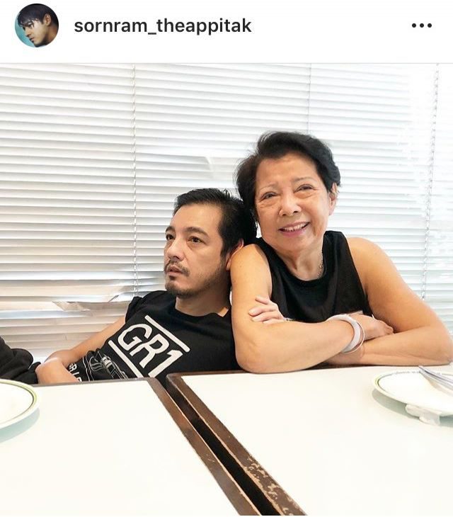 หนุ่ม ศรราม-คุณแม่