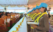 ร.10 พระราชทานงานเลี้ยงทีมช่วยเหลือ 13 หมูป่า